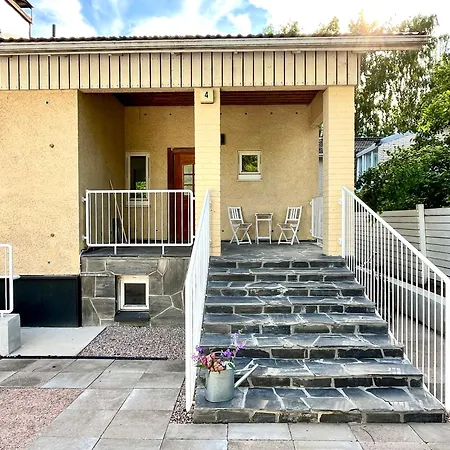The 50s House With A Modern Twist, By Metro, 3 Cars Parking Espoo